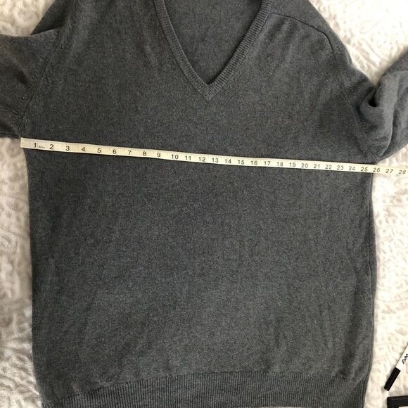 LL Bean Wool Sweater Mens XL Tall Gray 100% Lambswool Made in Scotland *Flaw* - Picture 14 of 16